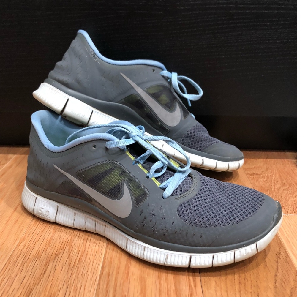 Nike Free Run 3 Sneakers